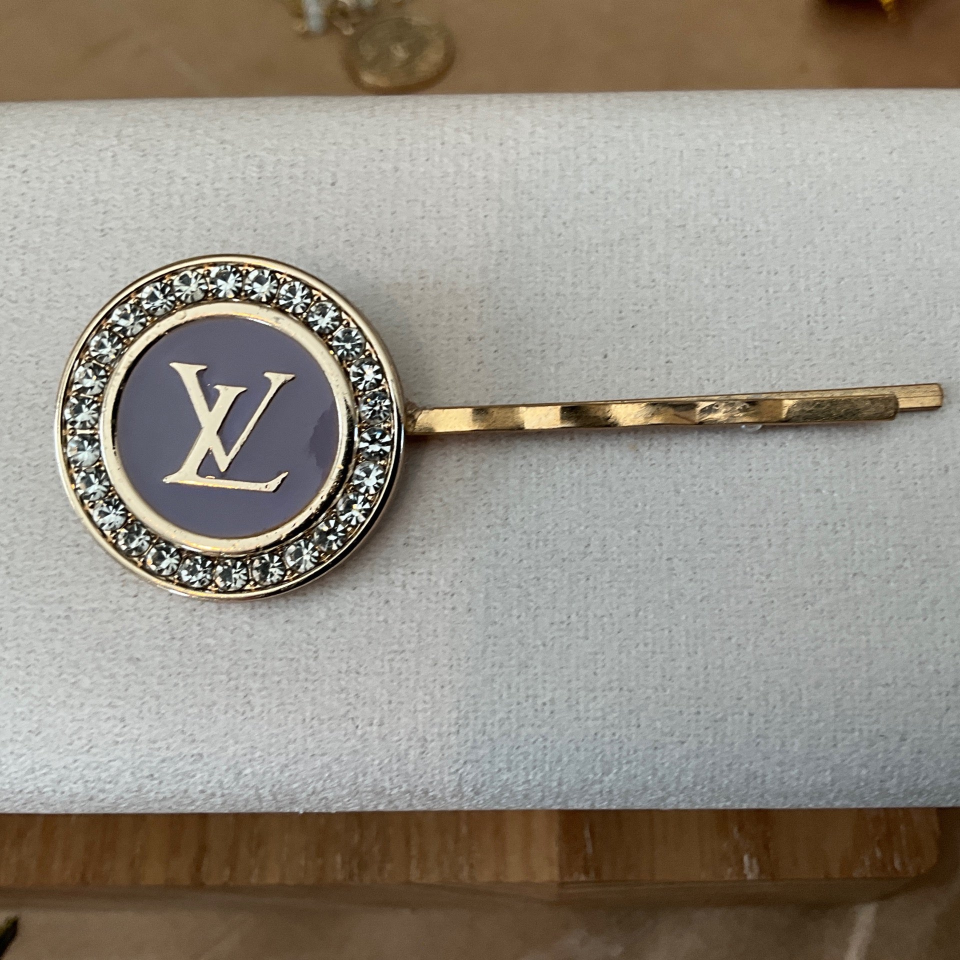 New Louis Vuitton Baby Louise Elegant Hair Pins Personalizando mi Louis Vuitton Speedy BANDOULIÈRE 30 | TikTok main image 4